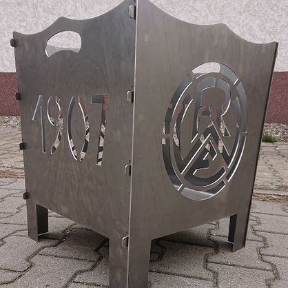 Frank Zemke Metalldesign - Feuerkorbgestaltung Feuervogel